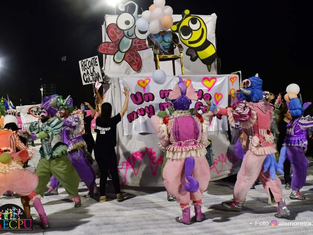 desfile 056